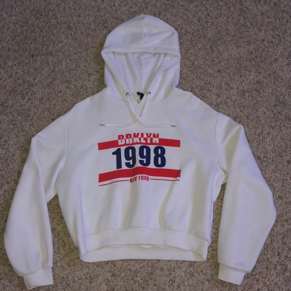 White H&M cropped hoodie